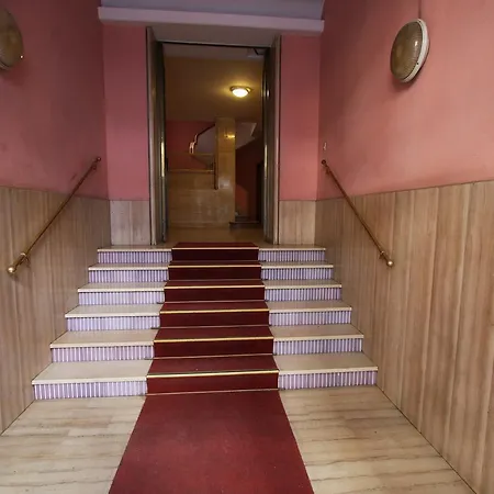 Domus Papa Appartement *
